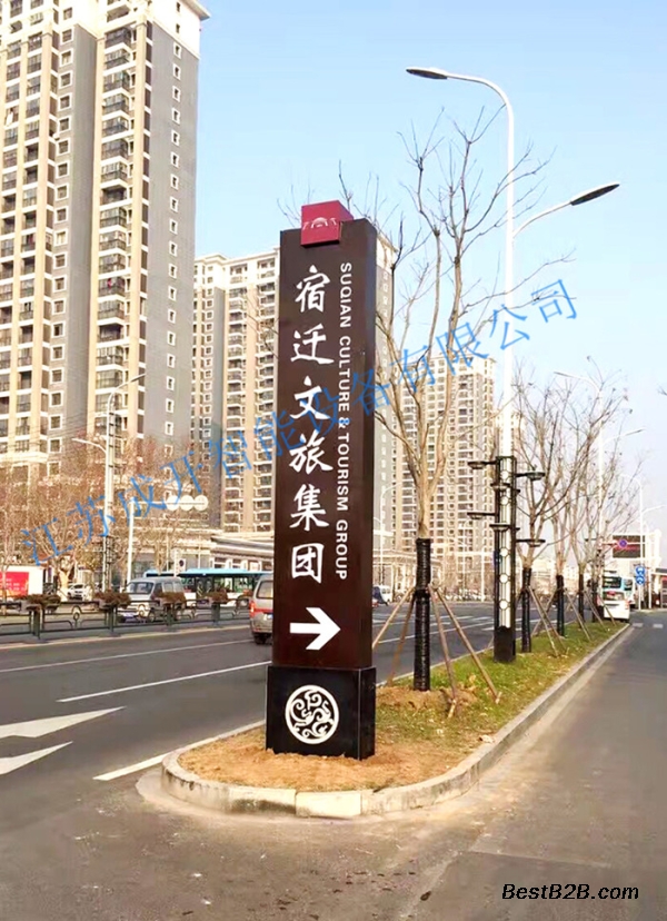 定制户外发光精神堡垒导向标识 提升酒店景区商业广场停车场服务的关键